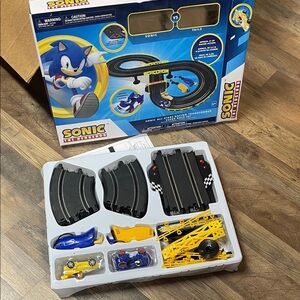 Sonic the Hedgehog Blue & Yellow Racetrack Playset